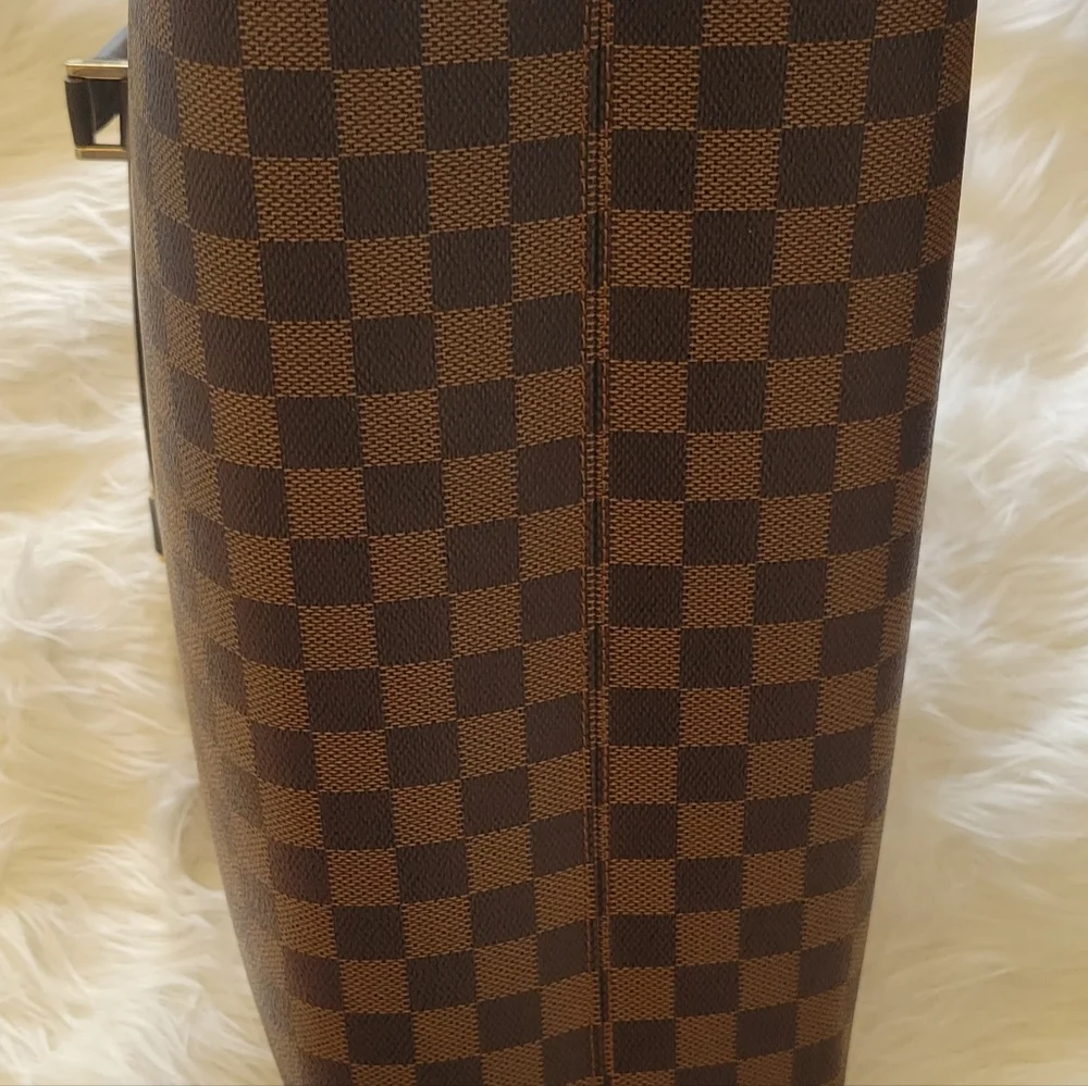 SOLD💥💥💥LOUIS VUITTON NOLITA DAMIERE HANDBAG❤️❤️ - Picture 13 of 17